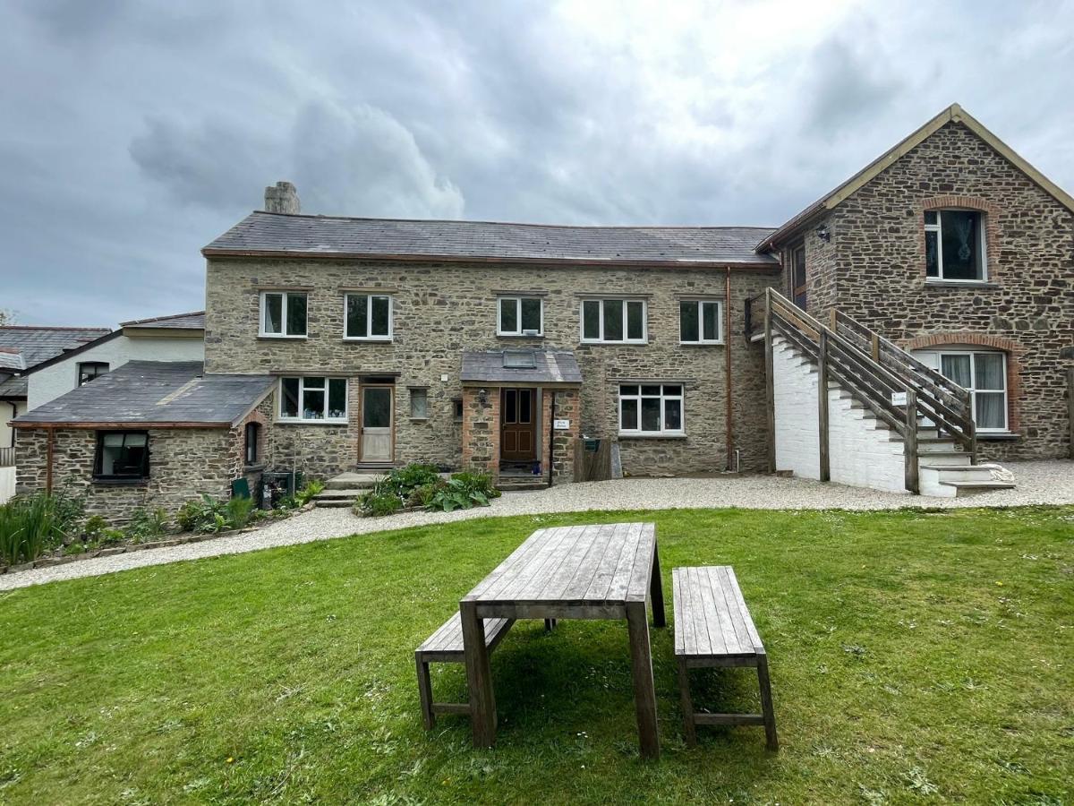 The Old Rectory Rose Cottage In Jacobstow 10 Mins To Widemouth Bay And Crackington Haven,Nearby Bude,Tintagel,Port Issac,Clovelly,Parking For Large And Multiple Vehicles Exterior foto